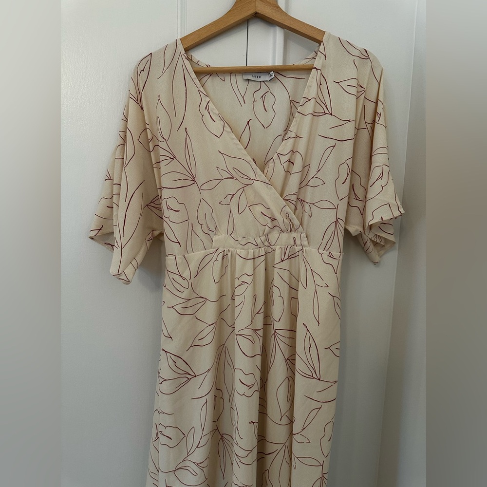 Lush Cream and Red Leaf Pattern Midi Dress